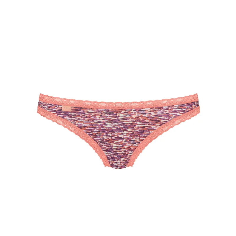 Sloggi Women's 24/7 Weekend Tanga - 3 Pack Sloggi Women's 24/7 Weekend Tanga - 3 Pack